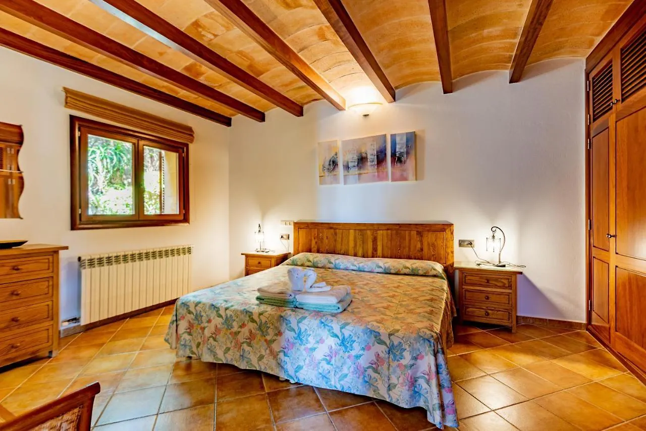 Villa In Center Of Pollensa With Pool And Jacuzzi Spanje
