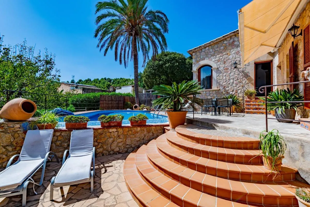 Villa In Center Of Pollensa With Pool And Jacuzzi  波连斯萨